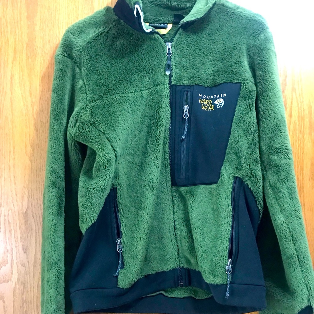 Mountain hard wear light coat